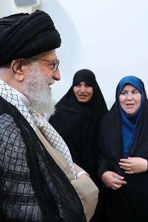 ۱۳۹۷/۰۷/۰۸ - دیدار راوی و نویسنده کتاب «فرنگیس»