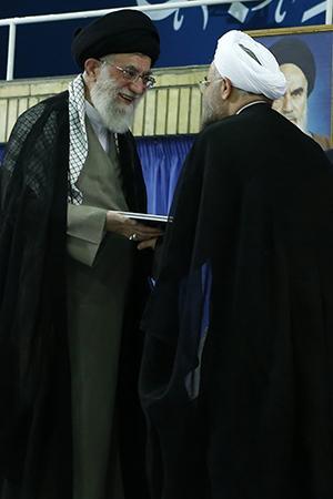 بیانات رهبر انقلاب در مراسم تنفیذ حکم ریاست جمهوری یازدهم