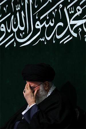 گزیده نوحه ‌خوانی میان آتش هم من از ولی گویم فاطمیه ۱۴۳۹
